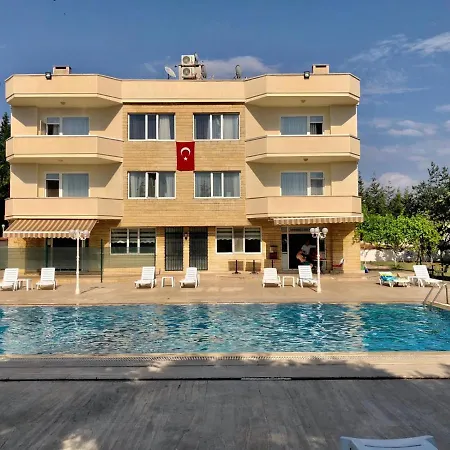 Bayramoglu Hotel *